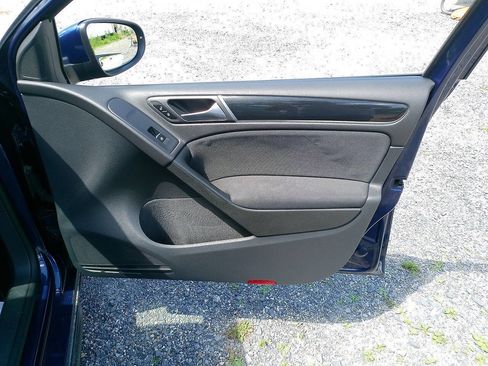 Used 2012 Volkswagen GTI 4-Door FWD image 30