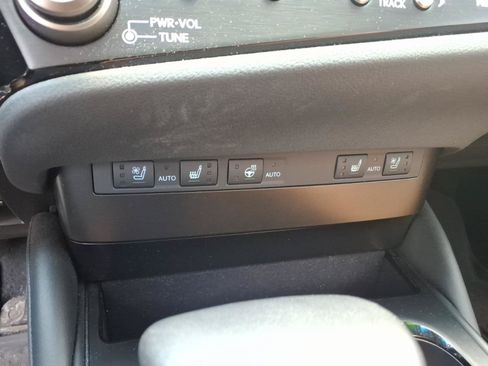 Certified 2025 Lexus ES 350 w/ Premium Package FWD image 20