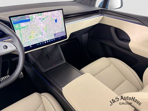 Used 2026 Tesla Model X Plaid AWD/4WD image 30