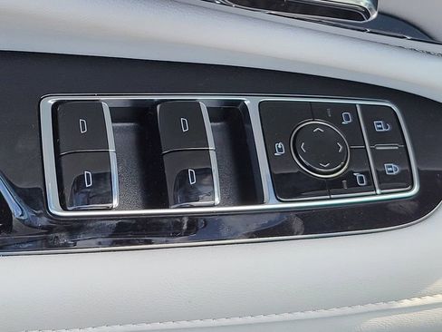 New 2025 Cadillac Optiq Sport 1 image 14