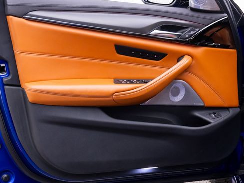 Used 2019 BMW M5 image 12