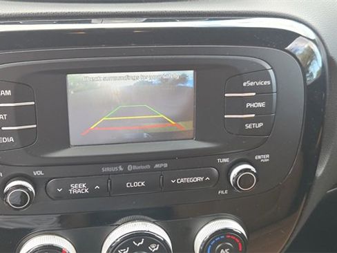 Used 2016 Kia Soul ! w/ Umber Package 1 image 28