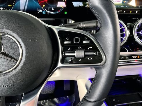 Certified 2023 Mercedes-Benz GLA 250 4MATIC image 21