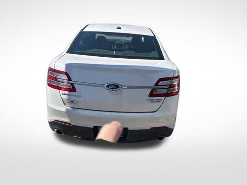 Used 2014 Ford Taurus Limited image 4