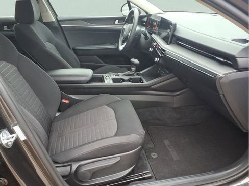 Used 2025 Kia K5 LXS image 21