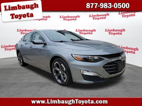 Used 2024 Chevrolet Malibu LT image 1