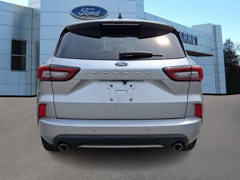 Certified 2023 Ford Escape ST-Line w/ Tech Pack #1 FWD image 7