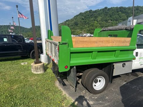 Used 2014 Ford F350 XL w/ Power Equipment Group AWD/4WD image 9