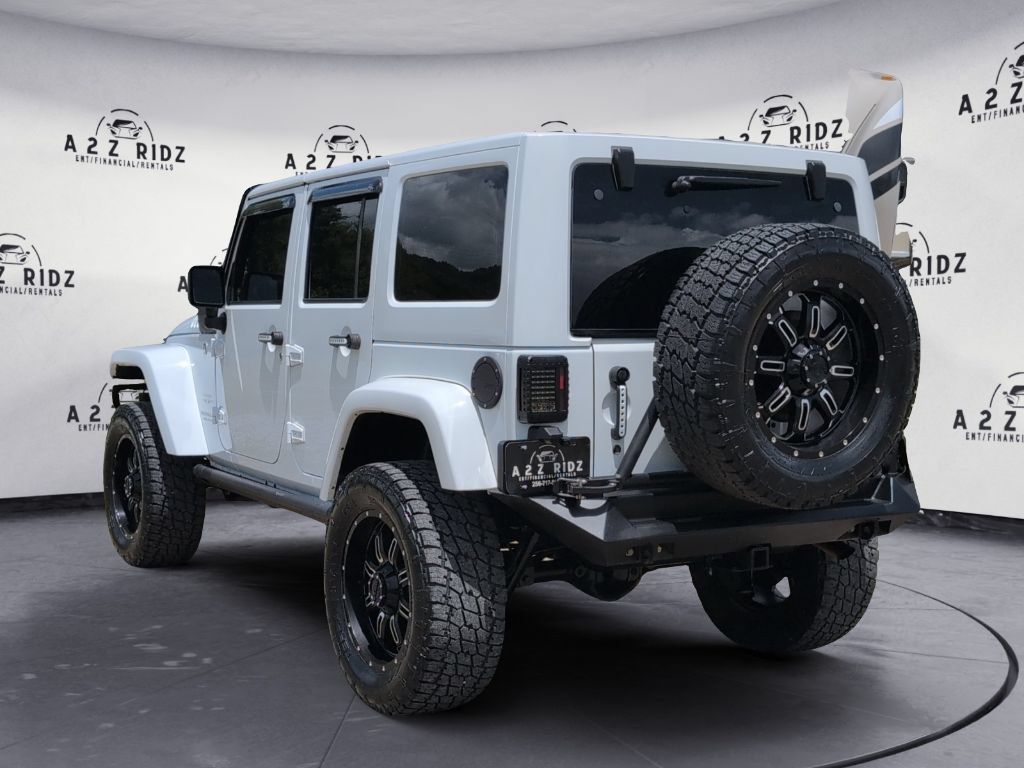 Used 2017 Jeep Wrangler Unlimited Sahara w/ Connectivity Group AWD/4WD image 4