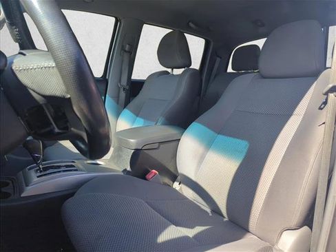 Used 2015 Toyota Tacoma 4x4 Double Cab w/ TRD Off-Road Package image 18
