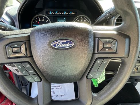 Used 2016 Ford F150 XLT AWD/4WD image 17
