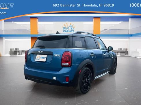 Used 2019 MINI Cooper Countryman SE w/ Driver Assistance Package image 3