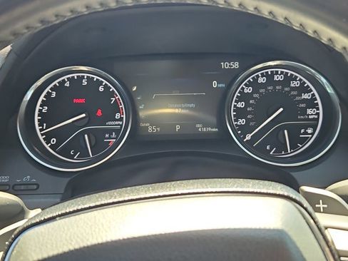Used 2020 Toyota Camry SE AWD/4WD image 11