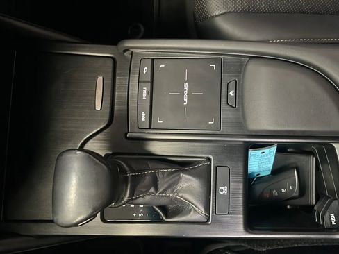 Used 2020 Lexus ES 350 w/ Premium Package image 23