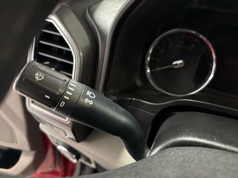 Used 2021 Ford F250 XLT w/ XLT Premium Package AWD/4WD image 15