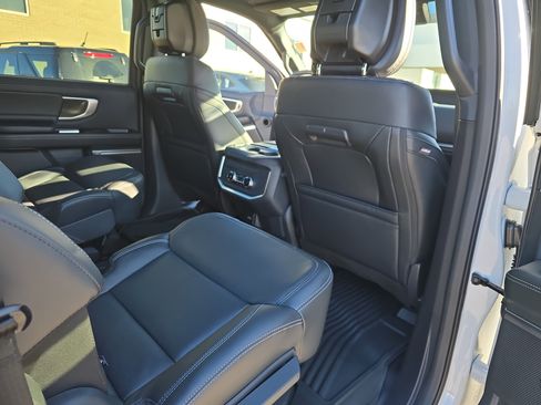 New 2026 Ford Expedition Max Platinum w/ Stealth Appearance Package image 11