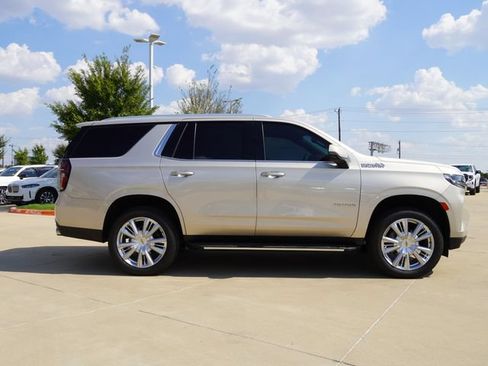 Used 2023 Chevrolet Tahoe High Country RWD image 10