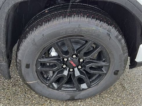 New 2026 GMC Sierra 1500 Elevation AWD/4WD image 18