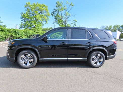New 2025 Honda Pilot EX-L image 3