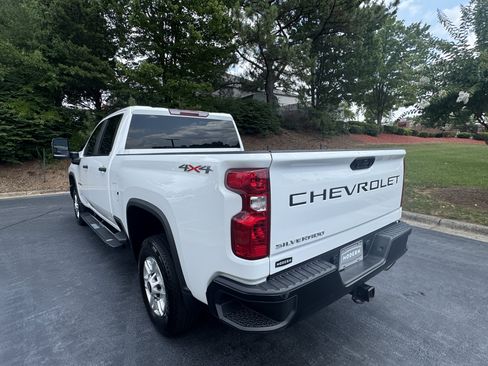 Used 2025 Chevrolet Silverado 2500 W/T w/ WT Convenience Package AWD/4WD image 6