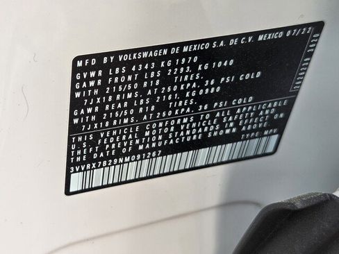 Used 2022 Volkswagen Taos SE image 35