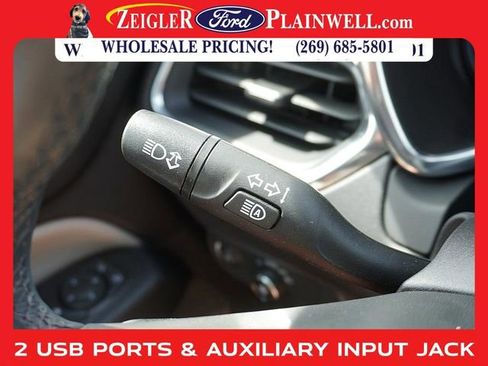 Used 2023 Chevrolet Equinox LT image 25