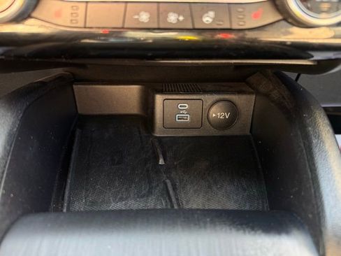 Used 2022 Ford Escape Titanium w/ Titanium Elite Package image 18