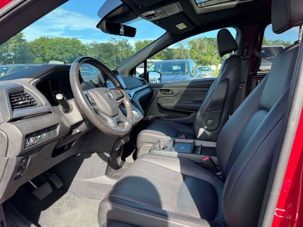Used 2025 Honda Odyssey Sport-L image 15