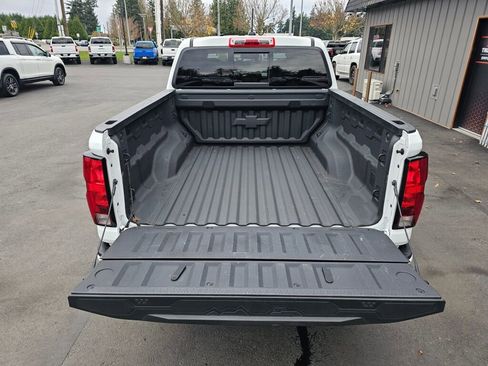 Used 2023 Chevrolet Colorado LT w/ LT Convenience Package II image 17