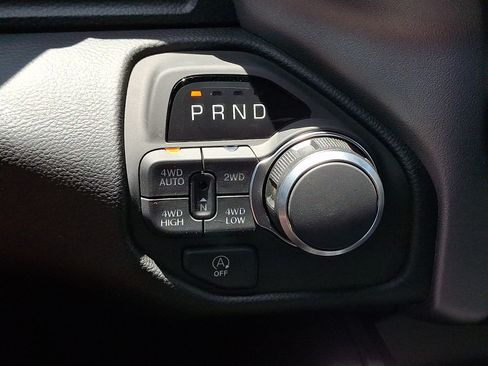 New 2026 RAM 1500 Big Horn w/ Night Edition AWD/4WD image 10