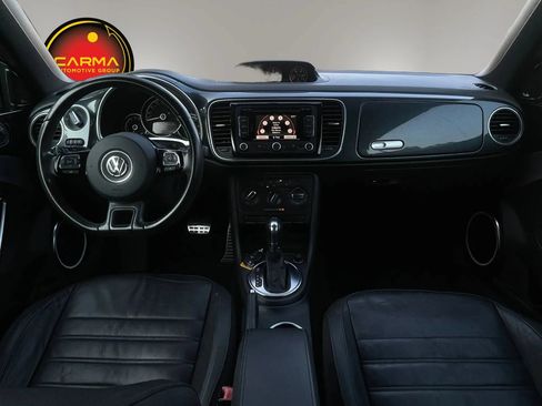 Used 2013 Volkswagen Beetle 2.0T FWD image 17