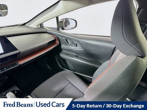 Used 2023 Toyota Prius Prime FWD image 33