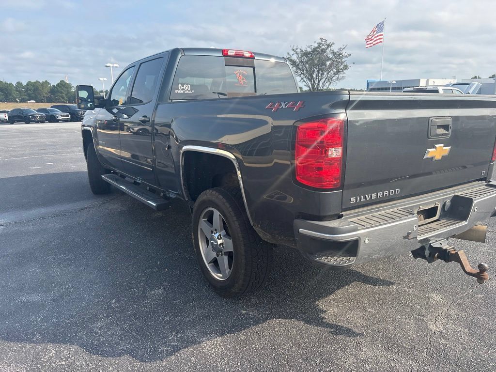 Used 2018 Chevrolet Silverado 2500 LT w/ LT Convenience Package AWD/4WD image 6