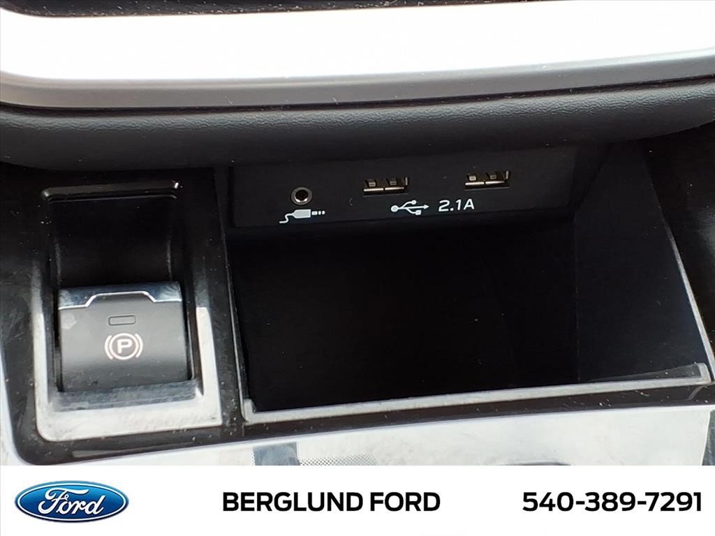 Used 2022 Subaru Legacy Limited AWD/4WD image 29