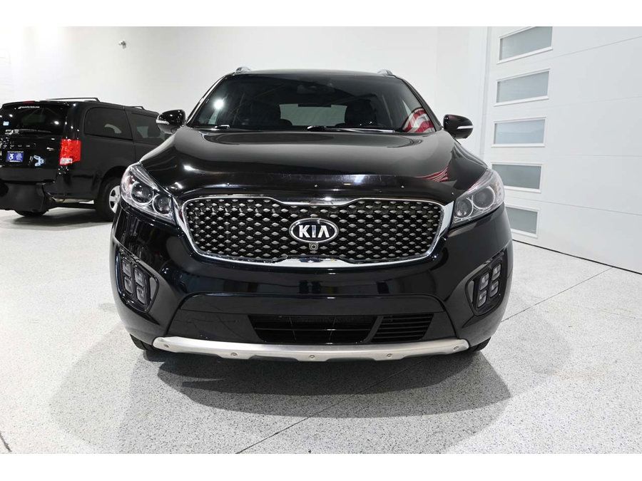 Used 2018 Kia Sorento SX FWD image 4