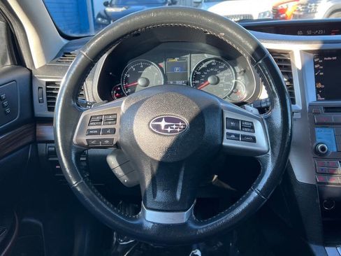 Used 2014 Subaru Outback 2.5i Limited image 10