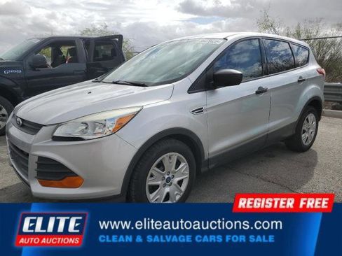 Used 2015 Ford Escape S image 1