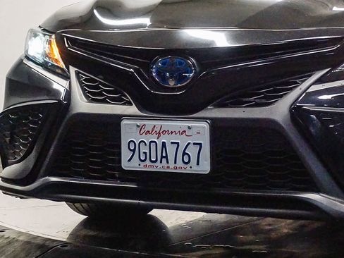 Used 2023 Toyota Camry SE w/ Audio Upgrade Package image 8