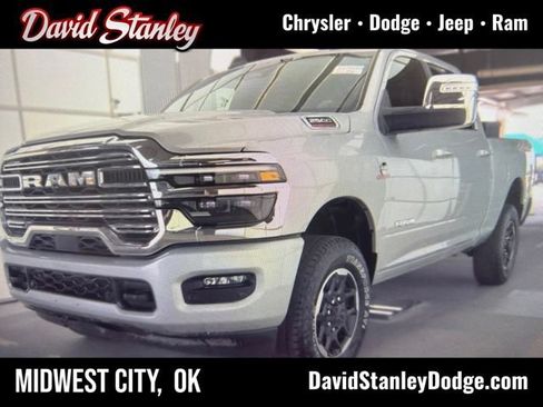 Used 2026 RAM 2500 Laramie AWD/4WD image 1