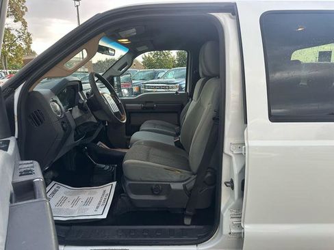Used 2011 Ford F250 XLT image 10