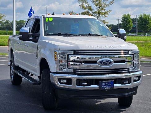 Certified 2019 Ford F250 Lariat w/ Lariat Ultimate Package AWD/4WD image 4
