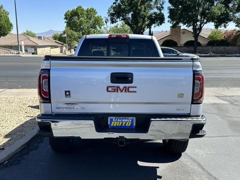 Used 2017 GMC Sierra 1500 SLT w/ SLT Premium Package AWD/4WD image 4
