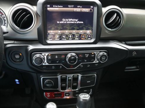 Used 2019 Jeep Wrangler Unlimited Rubicon image 22