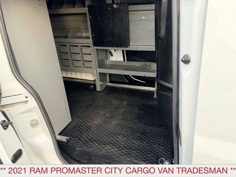 Used 2021 RAM ProMaster City Tradesman image 12