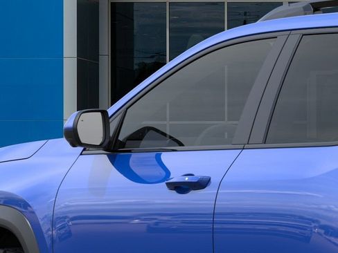New 2026 Chevrolet Equinox ACTIV FWD image 12