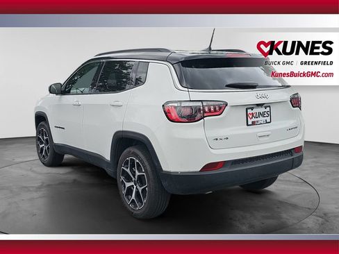 Used 2025 Jeep Compass Limited AWD/4WD image 8