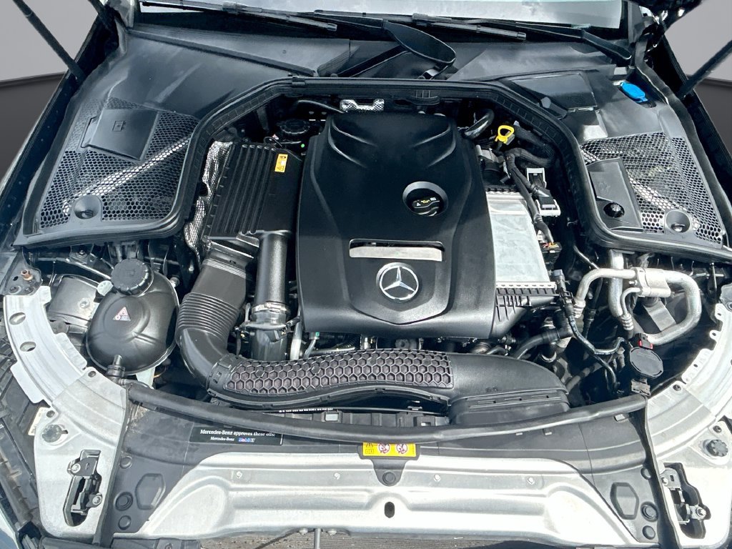 Used 2017 Mercedes-Benz C 300 Sedan image 18