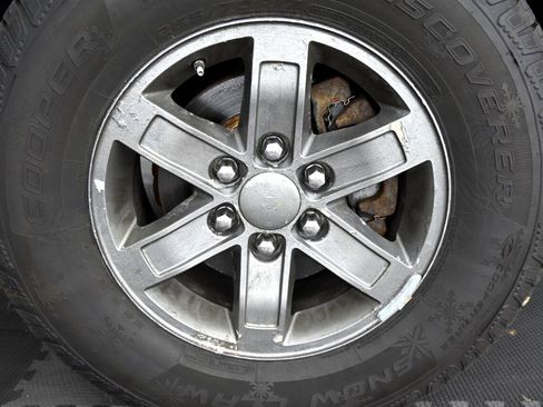 Used 2017 Chevrolet Silverado 1500 LTZ Z71 w/ LTZ Plus Package image 42