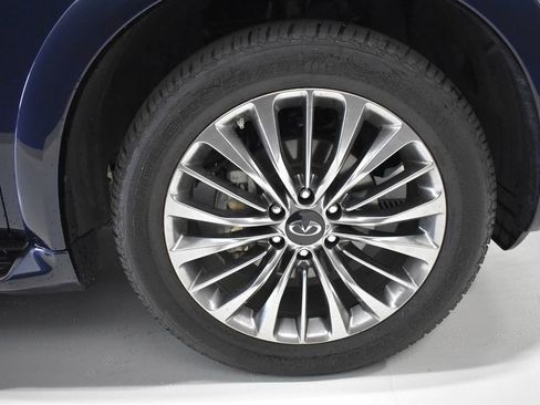 Used 2021 INFINITI QX80 Sensory w/ All-Season Package image 10