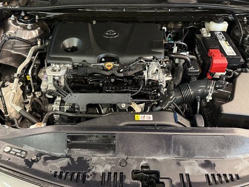 Used 2020 Toyota Camry SE w/ Convenience Package image 22